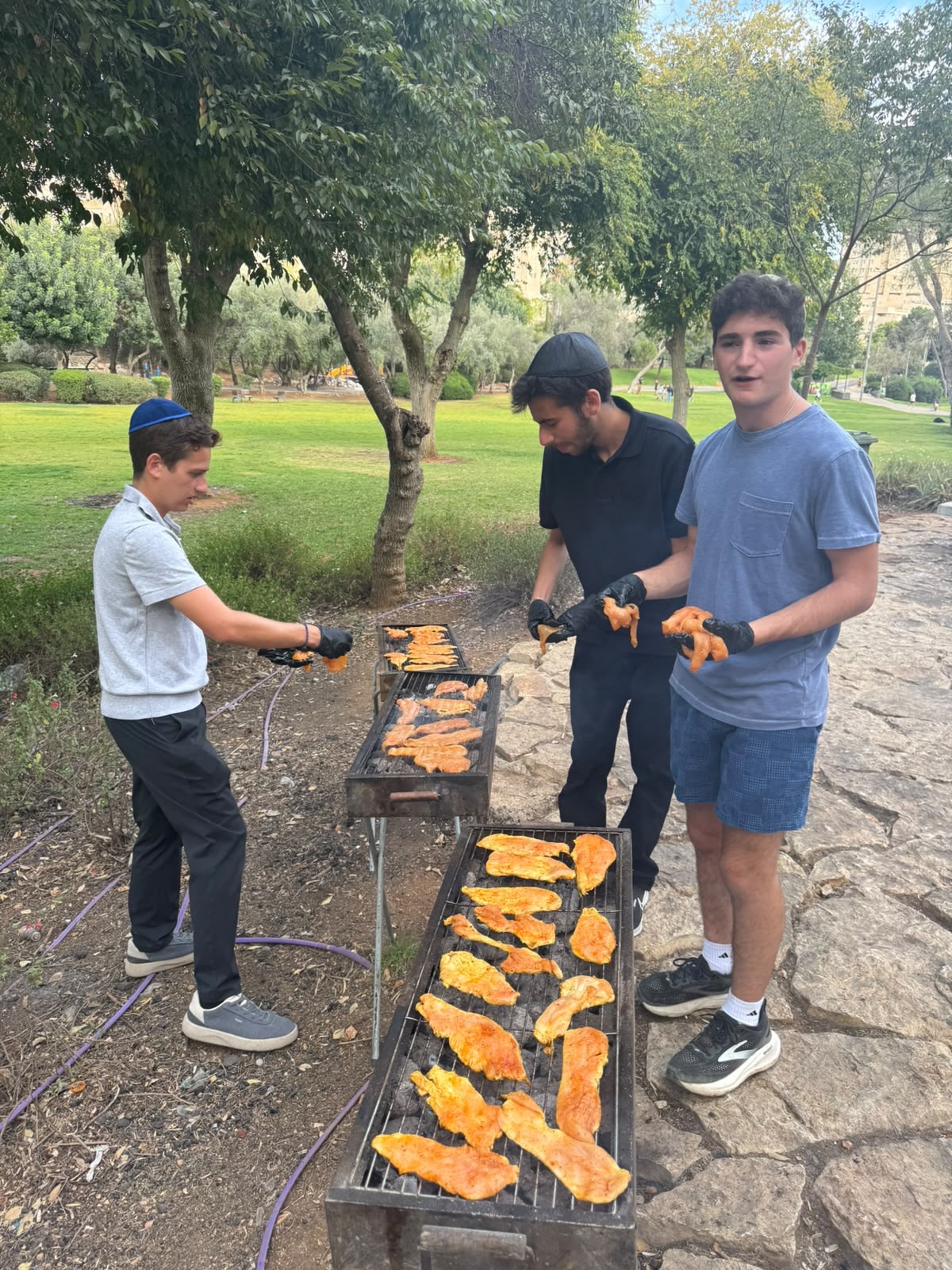 To celebrate the start of a new semester we had a barbecue in Gan Saker this afternoon- just another perk of our amazing location. There’s nothing like being in Jerusalem, having this park as our backyard!